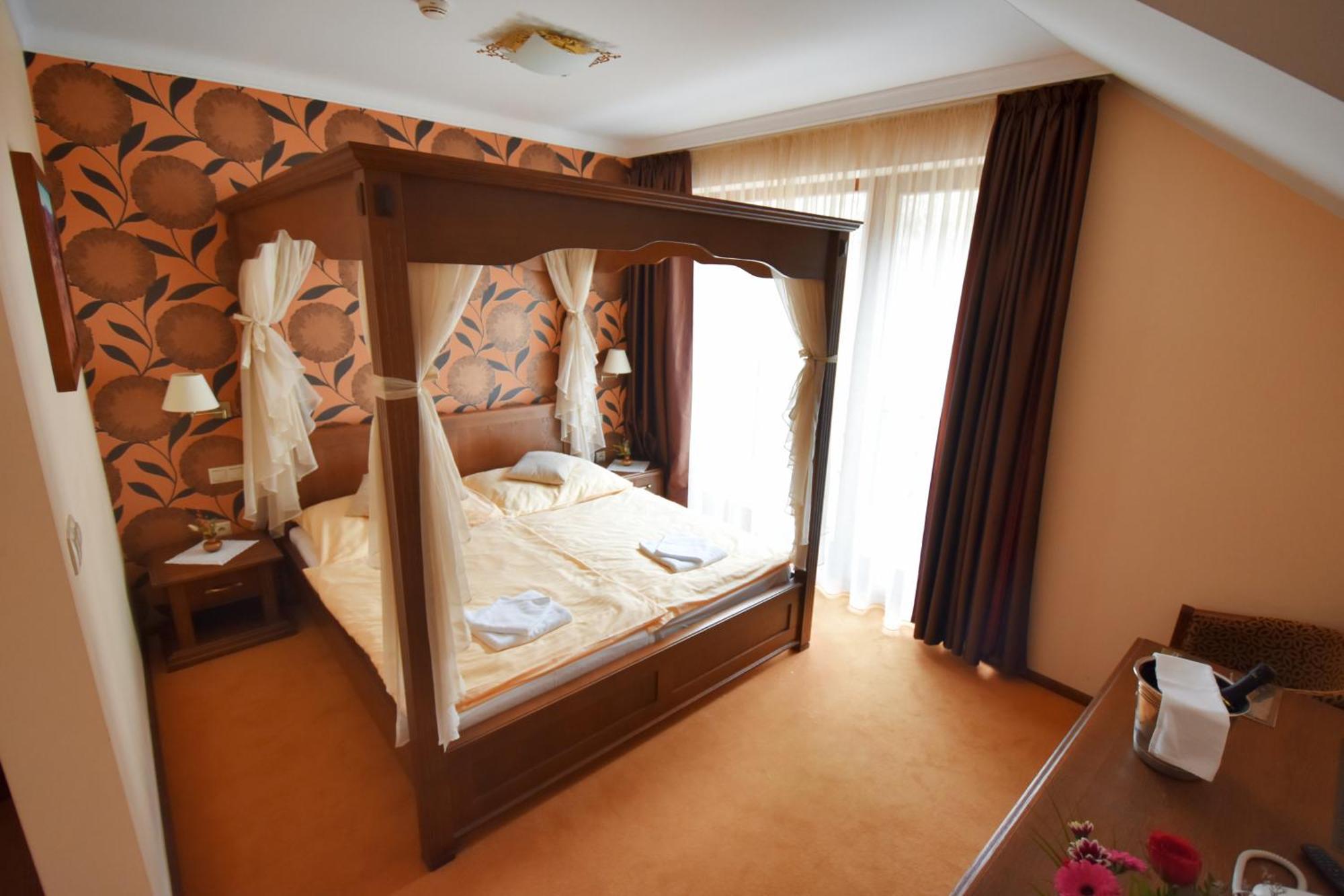 Country Saloon Bela Hotel Kamer foto