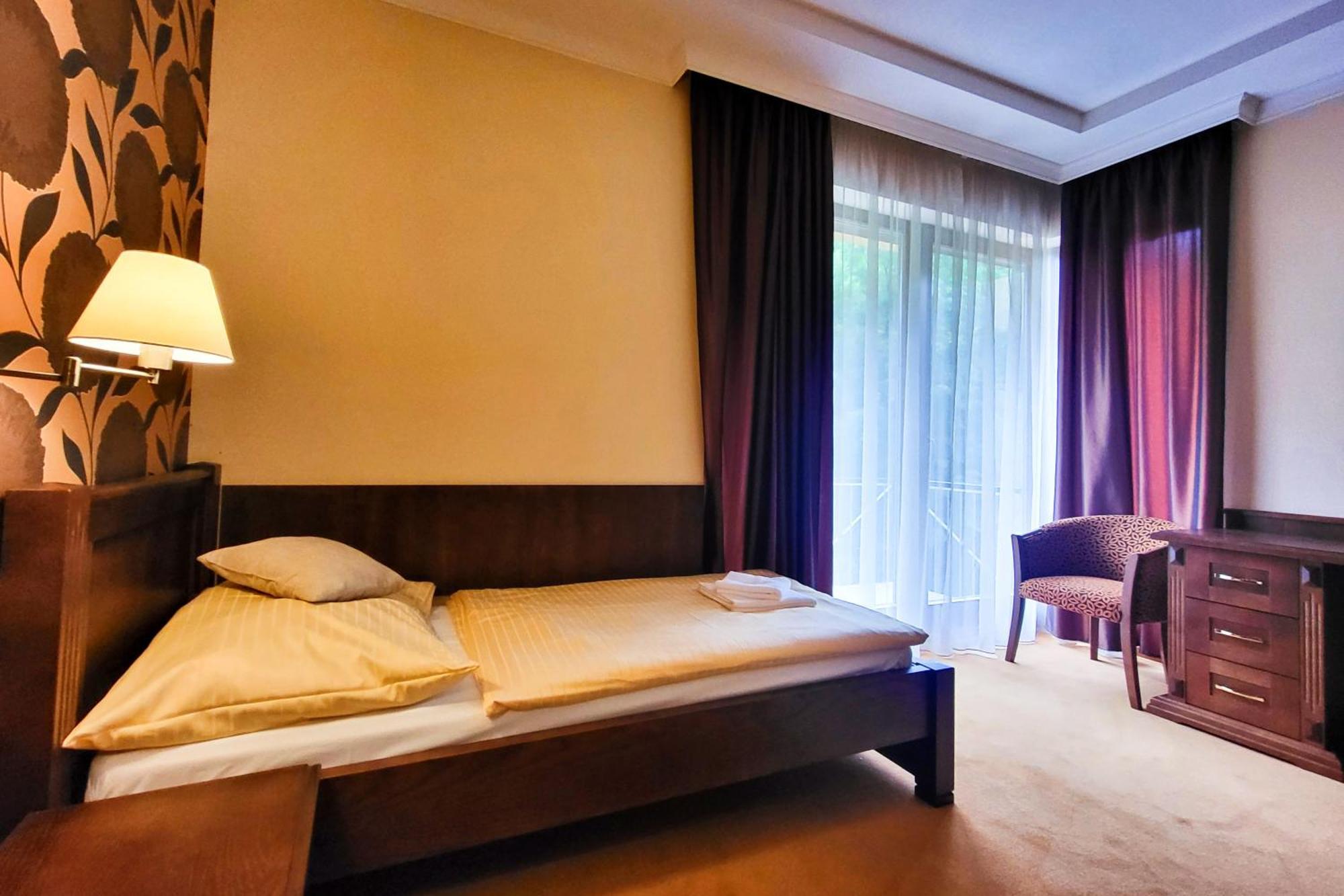 Country Saloon Bela Hotel Kamer foto