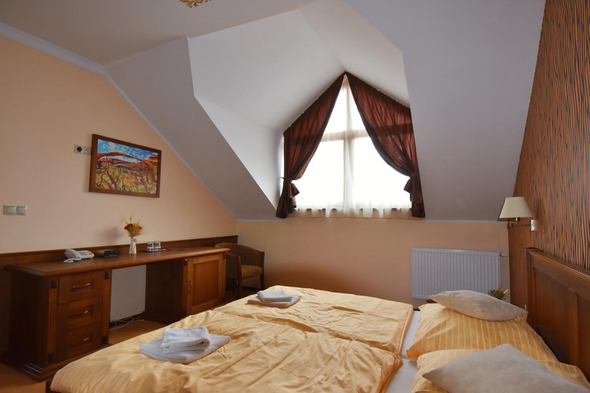 Country Saloon Bela Hotel Kamer foto