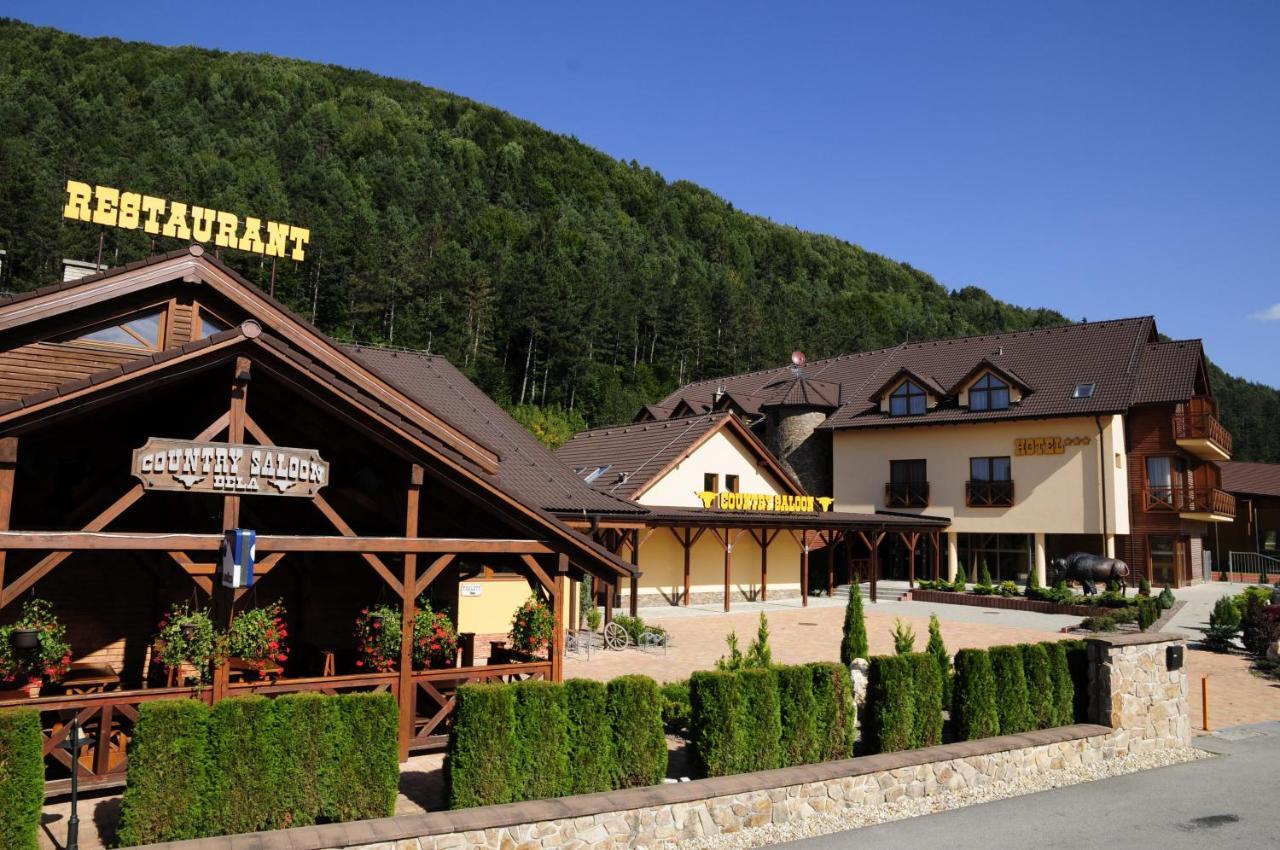 Country Saloon Bela Hotel Buitenkant foto